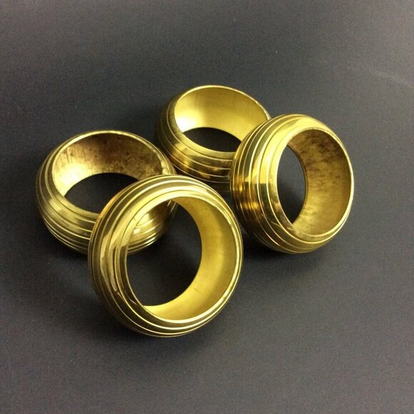 Solid Brass Napkin Ring Set of 4 Round Fluted Ribbed Holders Table Decor - Picture 4 of 6